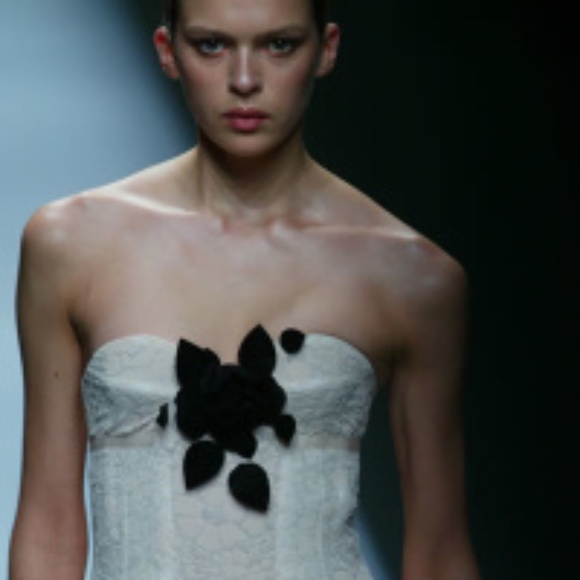 ROCHAS Voile Couture Dress in Blush. Black Flower Accent. Stunning. XS 🪷 - Picture 7 of 17